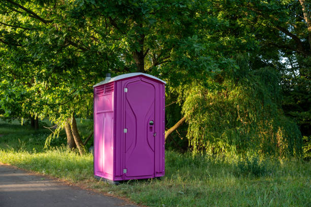 Best Portable toilet rental cost  in Roanoke, IN